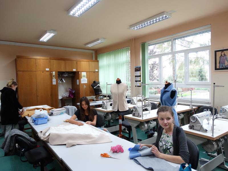 Dzień z życia szkoły odzieżowej