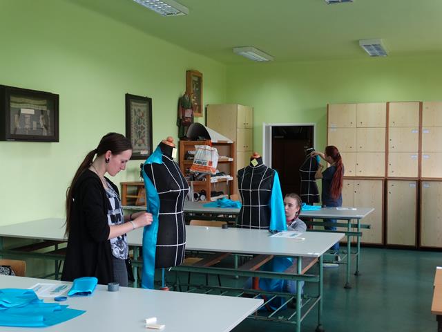 Konkurs o tytuł „Najlepszy Modelarz” oraz „ Mistrza Konstrukcji i Modelowania Form Odzieży”.