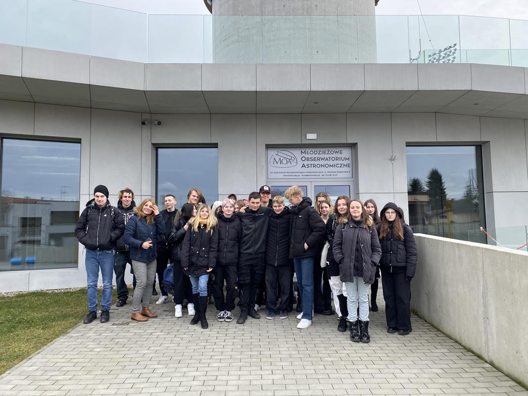 Wycieczka do Młodzieżowego Obserwatorium Astronomicznego w Niepołomicach