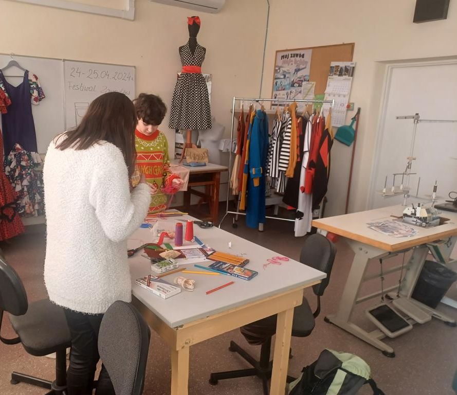 „Rajd po fach”. Projekt skierowany do uczniów szkół podstawowych.